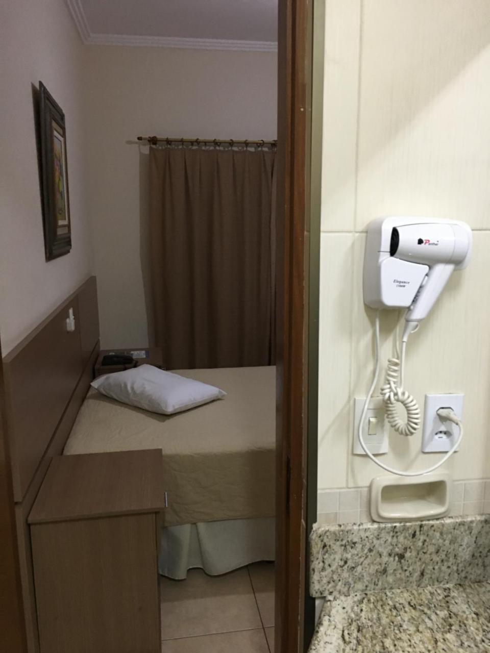 Hotel Vila Rica Alfenas Kültér fotó