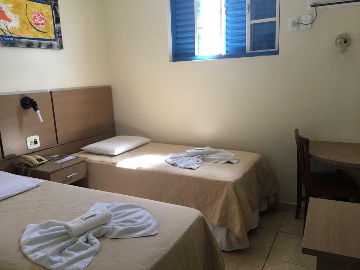 Hotel Vila Rica Alfenas Kültér fotó